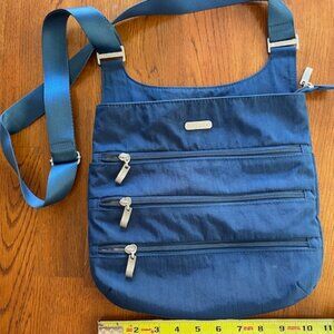 Baggallini 4 zipper crossbody bag blue nylon w/RFID wristlet